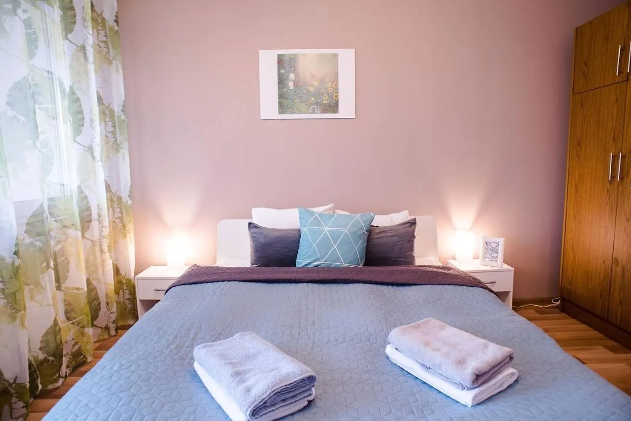 Peaceful, Cozy And New Apartment With Balcony Budapest