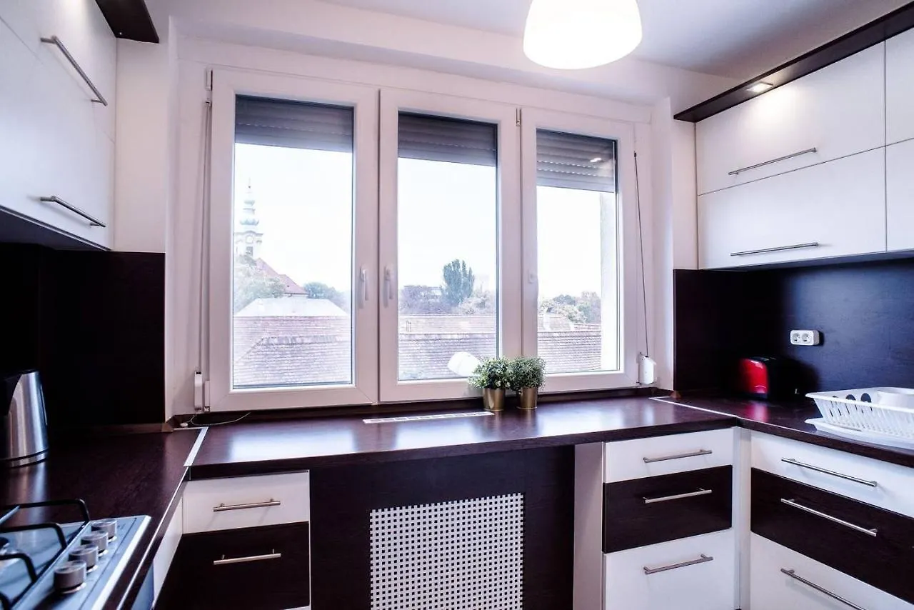Peaceful, Cozy And New Apartment With Balcony Budapest